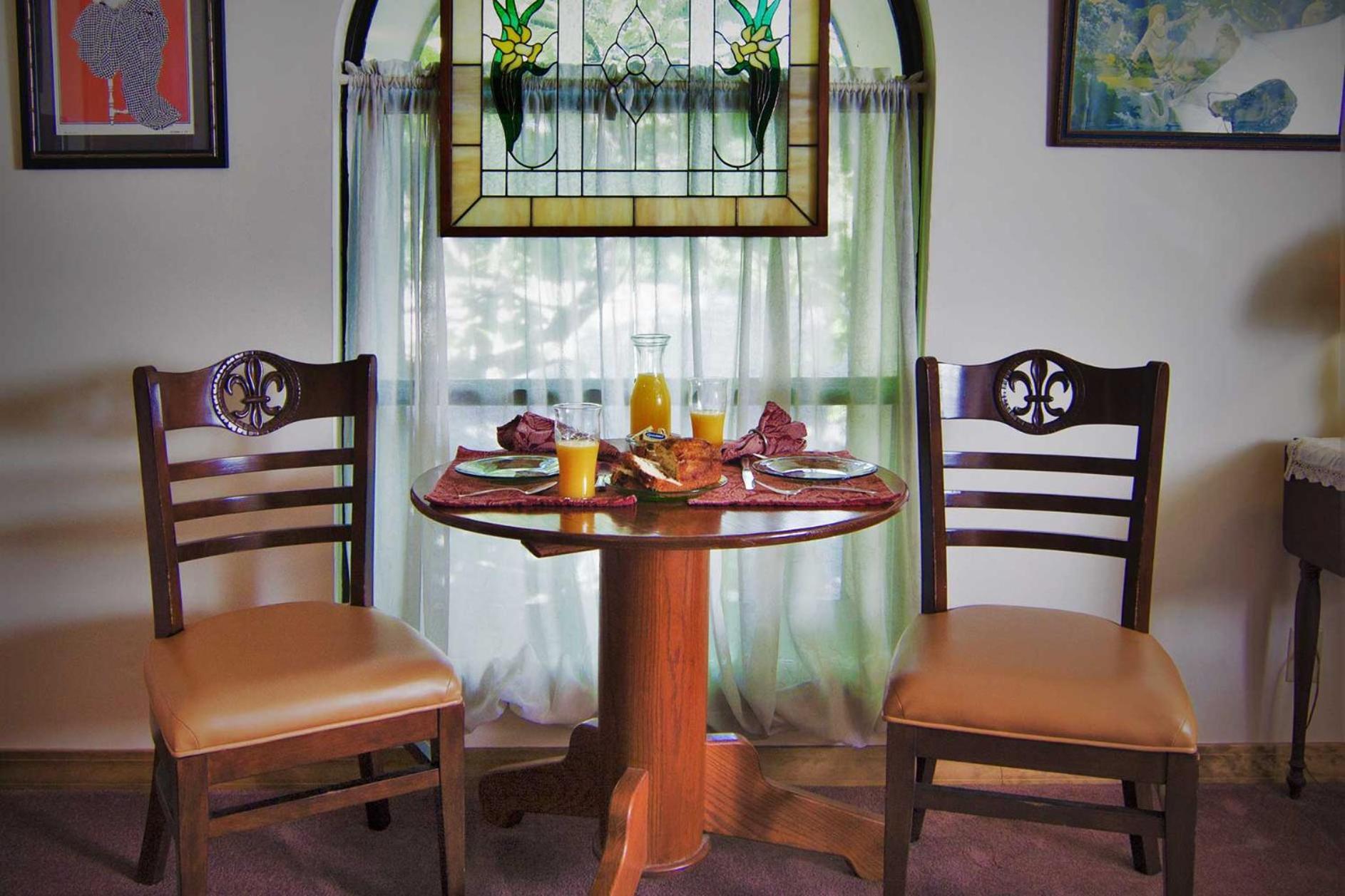 Benton Place Inn يوريكا سبرينغز الغرفة الصورة